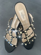 VALENTINO GARAVANI ROCKSTUD
