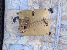 Vintage/Antik Uhrwerk Kaminuhr Wanduhr Bastler nur Uhrwerk mechanisch #2908