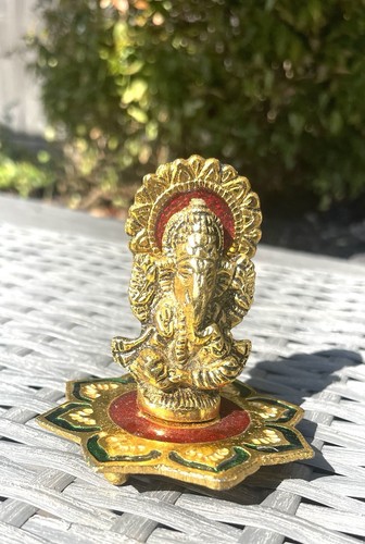 Ganesha lotus ganesh - lotus,