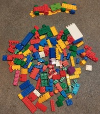 Lego Duplo Bausteine und Zug