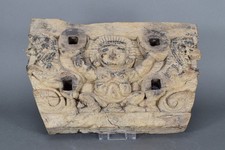 Uraltes  Tempelfragment