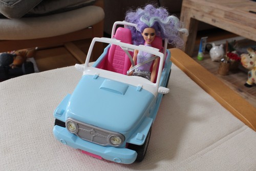 Barbie beach jeep gmt46 - barbie,