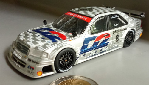 C19 minichamps w 202 - 1:43,