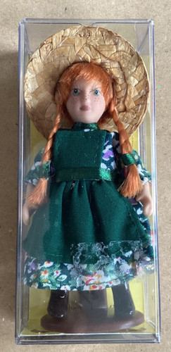 Kleine porzellan puppe - kleine,