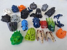 LEGO® Konvolut Masken u.a