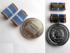 DDR Orden Medaille ( mit NVA /