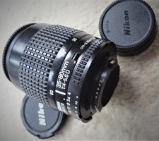 Objektiv Zoom NIKON AF NIKKOR 35 - 80mm 1:4 - 5.6D Objektiv