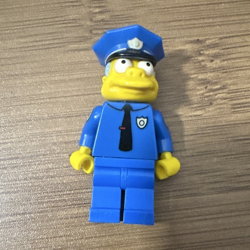 Lego simpsons chief wiggum - simpsons,