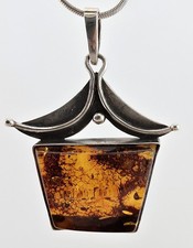 Großer Anhänger Silber mit Bernstein