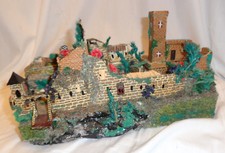 Ritter-Burg m.Zugbrücke