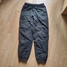 pro touch trainingshose Herren, gebraucht, Größe M, Reißverschlüsse am Beinunten