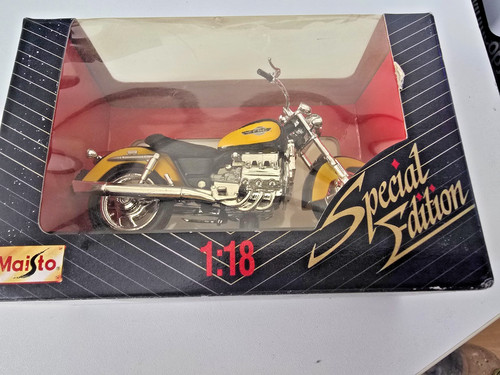 Maisto honda valkyrie diecast - honda,