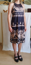Gr. L-XL  Druckkleid schwarz beige, super leicht und bequem, Maße im Text!