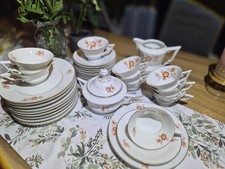 Porzellan-Kaffeeservice Der