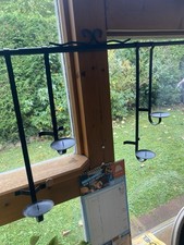 Metallstange mit vier Kerzenhaltern zum dekorieren 