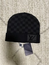 Louis Vuitton Wintermütze im Damier-Design