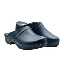 Blau schwedische Holzclogs Leder mit gestreiftem niedrigem Absatz geschlossen
