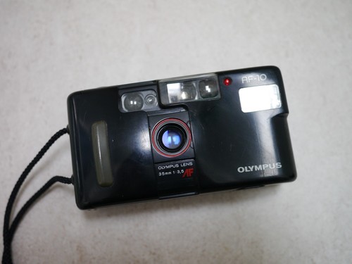Olympus 35mm 3 - 35mm, made