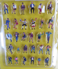 Noch 16045 H0 IN Set " Seated