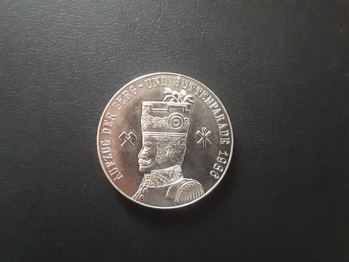 Medaille aufzug der - medaille, berg-und