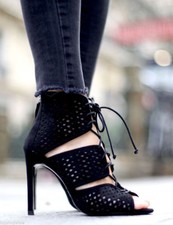 ZARA ❤ Lace Up High Heels 38 Gladiator schwarz Wildleder Lochmuster Römer NEUw 