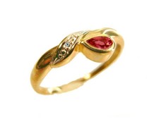 Rubin Ring Diamant Ring Gold