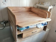 Wickelkomode aus massiv Holz für Badewanne