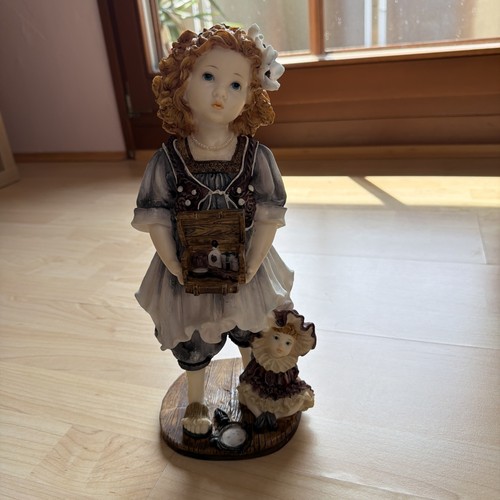 Dekofigur mädchen mit kleine - dekofigur,