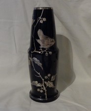 BÖHMISCHE SCHWARZE GLASVASE