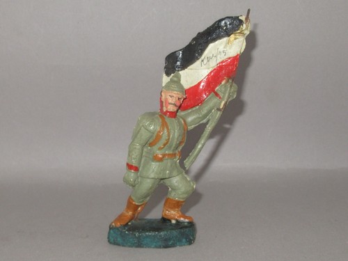 Uralter soldat fahnenträger - soldat,