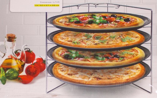 Set mit pizzablechen und - pizzablechen,