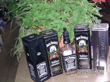 Jack Daniels Sammler Dosen, Seifenspender Jack Daniels Flasche