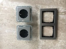 Gira Edelstahl E2 Doppel-Steckdose und Rahmen Komplettset