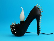 High Heel Tischlampe Design