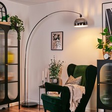 Verstellbare Stehleuchte im