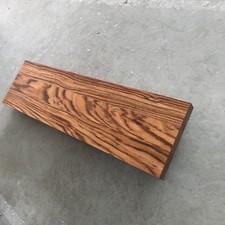 Treppenstufe Zebrano Massiv