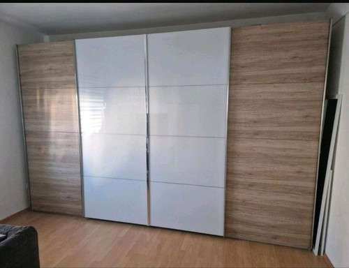 Großer kleiderschrank 360 - großer,