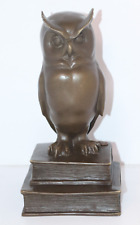 Bronze Skulptur / Figur ," Eule a.Buch ", sign. C.Potter , 22cm , 1,7Kilo /204