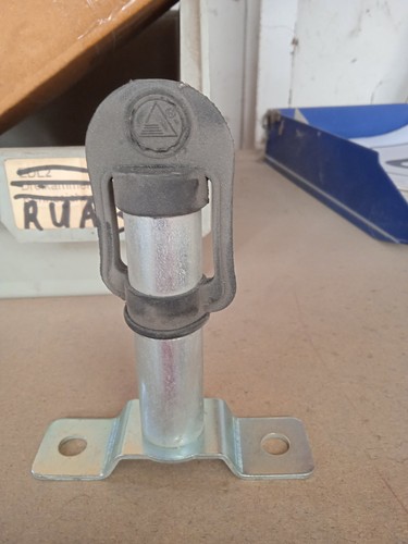 Halter für rundumleuchte - für,