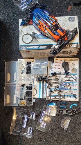 Seltene team associated 1 - associated, b6.1