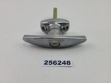 Kreuzdrehgriff Garage Schloss