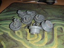 7 Korbrollen unten - Rad -