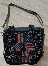 *** Schwarze Strass/Samt