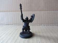 GW Herr der Ringe - Mordor Ork Hauptmann - grundiert - Zinn -