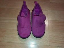 Aquaschuhe / Badeschuhe, Gr. 24, lupilu, mit Klettverschluss 