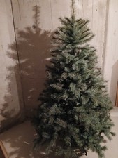 Künstlicher Weihnachtsbaum