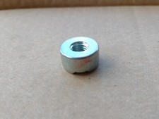 Anschweißmutter rund M8 Stahl galv. verzinkt - Schweißmutter 8x1,25