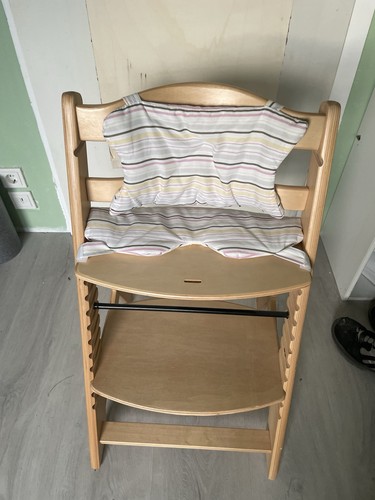 Kinderhochstuhl aus holz - kinderhochstuhl,