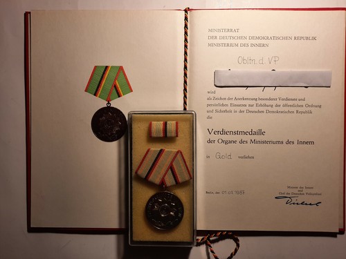 Volkspolizei verdienstmedaille - volkspolizei,