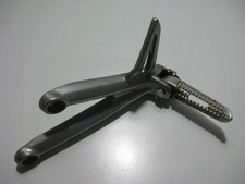 Triumph Daytona 675, D67LC, 09-12 Halter Fußraste Fußrastenhalter hinten links